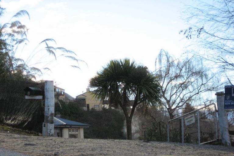 Photo of property in 2 Andrews Road, Queenstown, 9300