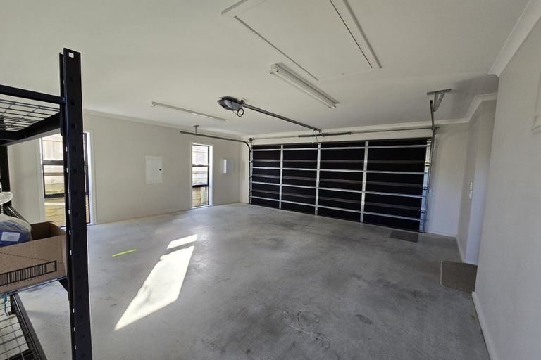 Photo of property in 116 Endeavour Drive, Whitby, Porirua, 5024