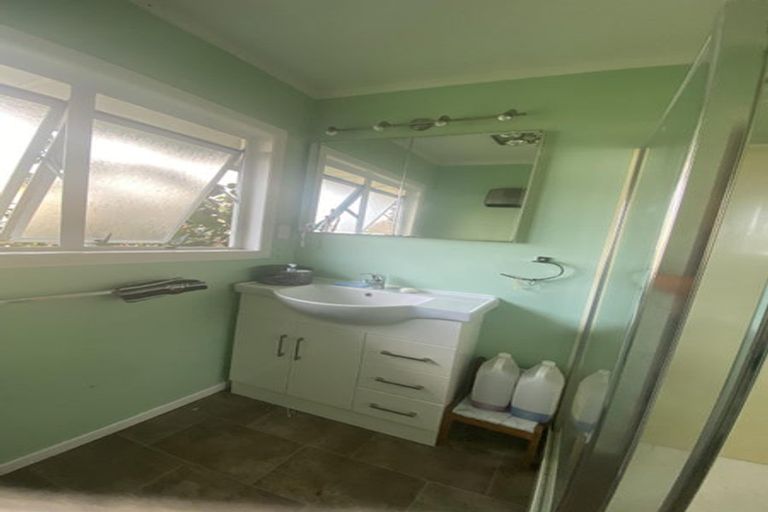 Photo of property in 10 Hooks Road, Manurewa, Auckland, 2102