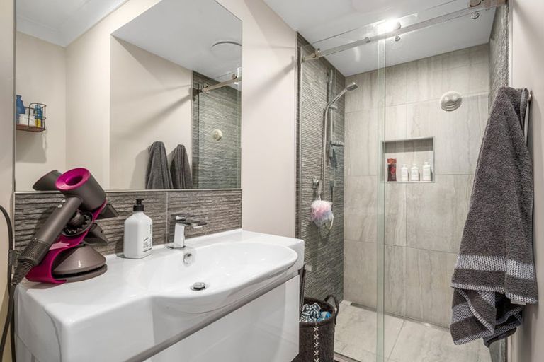 Photo of property in 27 Mauldeth Terrace, Churton Park, Wellington, 6037