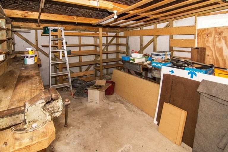 Photo of property in 41 Wavell Crescent, Lansdowne, Masterton, 5810