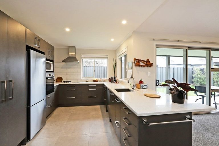 Photo of property in 5 Arbuckle Road, Frimley, Hastings, 4120