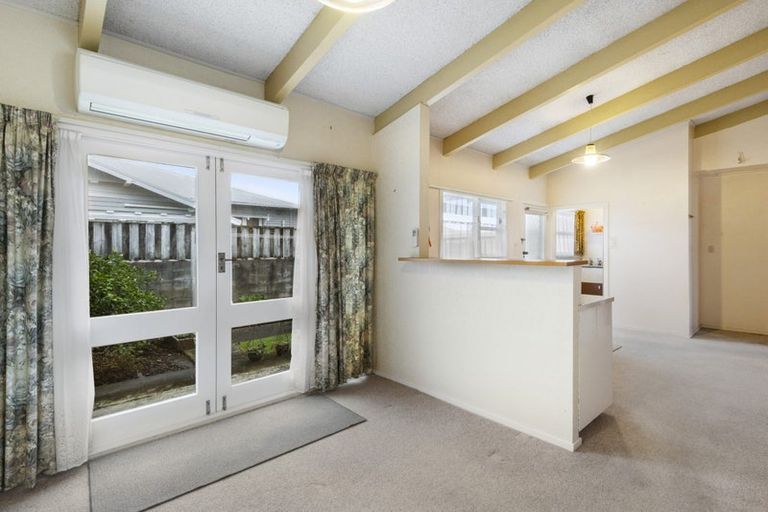 Photo of property in 556 Queen Street East, Levin, 5510