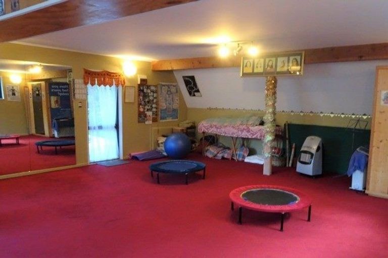 Photo of property in 8 Leith Crescent, Greymouth, 7805