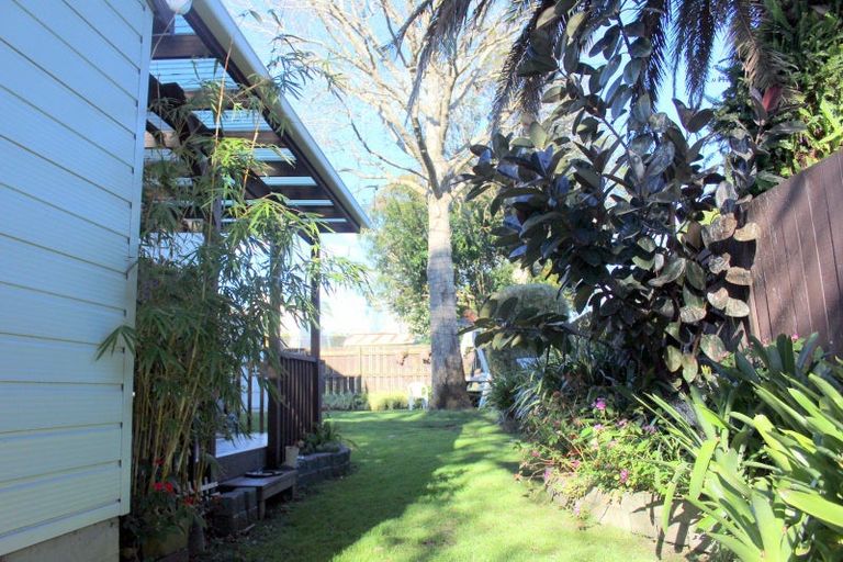 Photo of property in 10/47 Gardner Avenue, New Lynn, Auckland, 0600