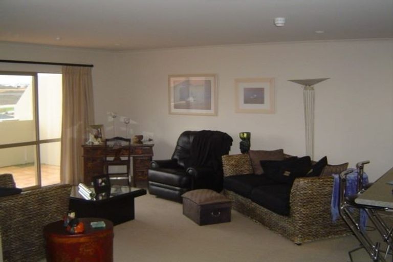 Photo of property in Santa Rosa, 25/340 Gulf Harbour Drive, Gulf Harbour, Whangaparaoa, 0930