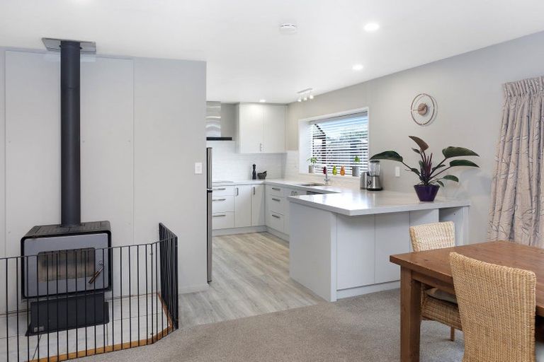 Photo of property in 271 Queenspark Drive, Parklands, Christchurch, 8083