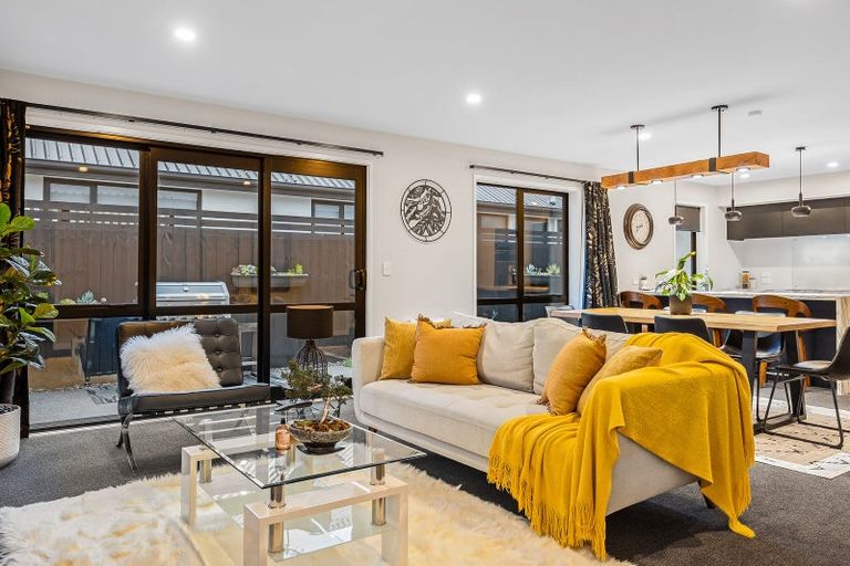 Photo of property in 37 Robert Duncan Road, Belfast, Christchurch, 8051