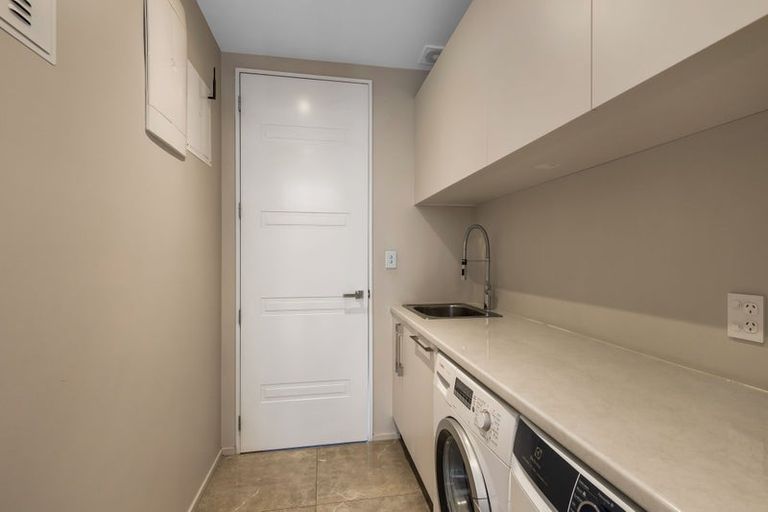 Photo of property in 5 Carpenter Drive, Prebbleton, 7604