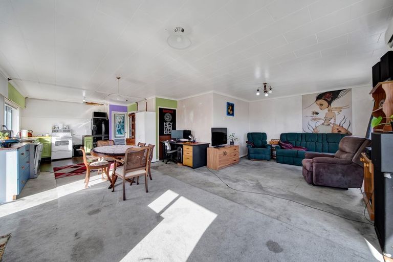 Photo of property in 10 Denby Road, Hawera, 4672