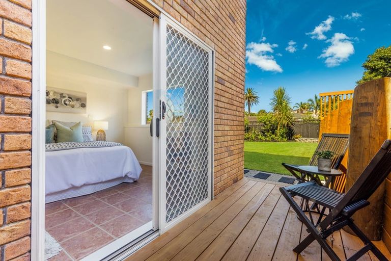 Photo of property in 49 Palomino Drive, Henderson, Auckland, 0612