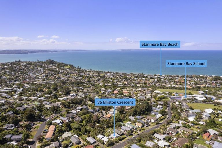 Photo of property in 36 Elliston Crescent, Stanmore Bay, Whangaparaoa, 0932