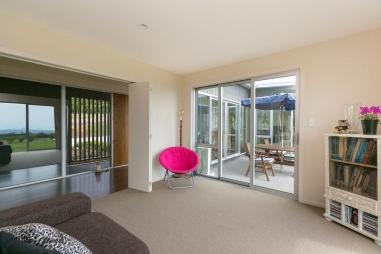 Photo of property in 1089 Plymouth Road, Koru, New Plymouth, 4374