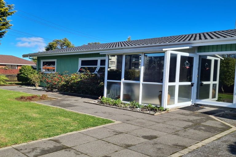 Photo of property in 1/49 East Street, Papakura, 2110