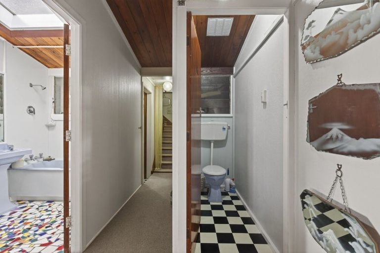 Photo of property in 189 Tukapa Street, Westown, New Plymouth, 4310