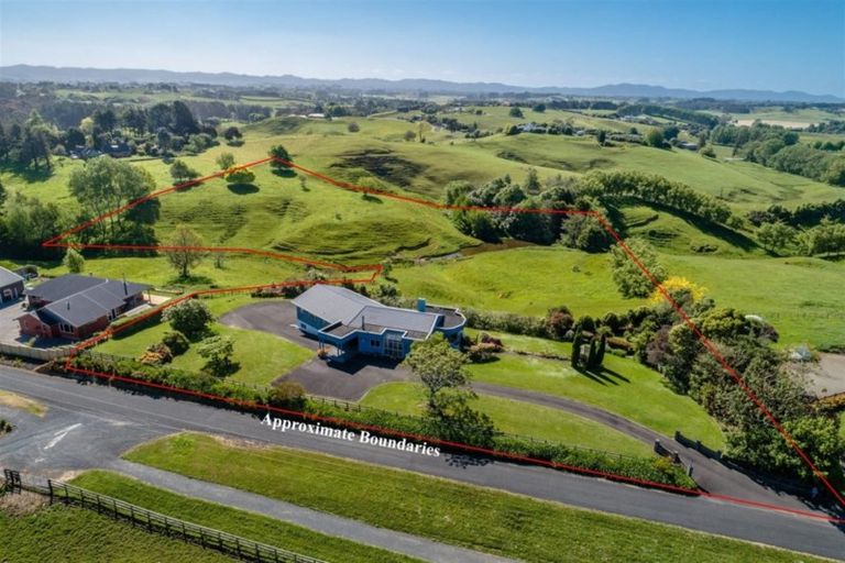 Photo of property in 136 Wallace Road, Temple View, Hamilton, 3289