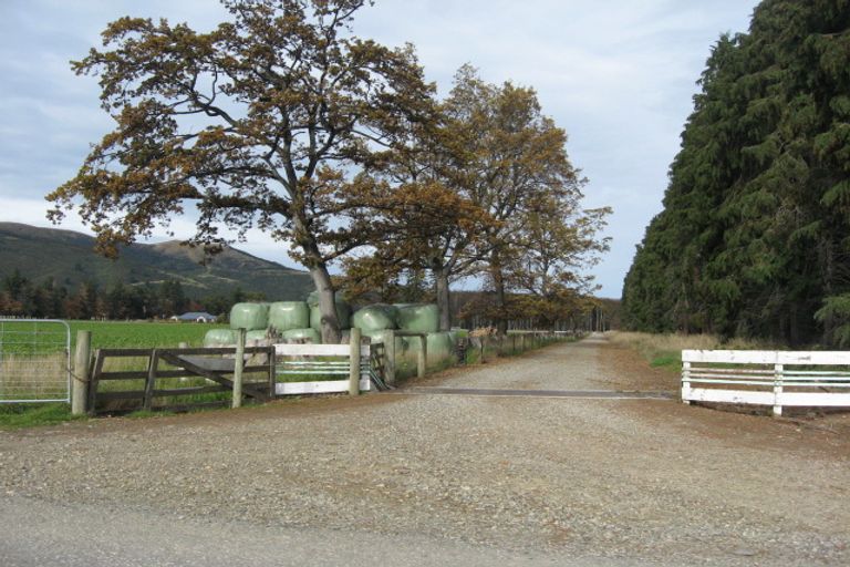 Photo of property in 28 Cemetery Road, Tapanui, 9587