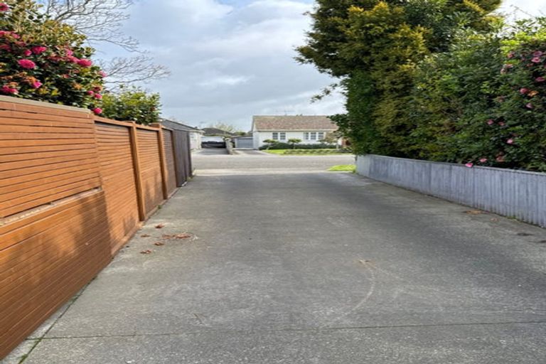 Photo of property in 18 Park Road, West End, Palmerston North, 4412