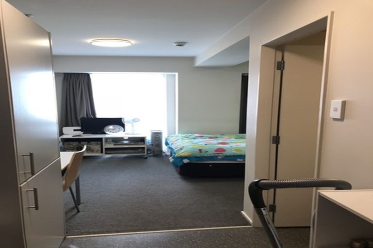 Photo of property in The Peak Apartments, 1001/170 Taranaki Street, Te Aro, Wellington, 6011