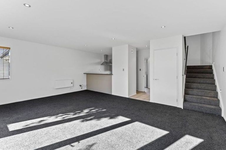 Photo of property in 94a Packe Street, Edgeware, Christchurch, 8013