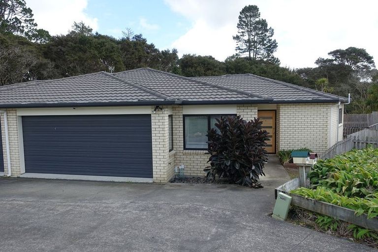 Photo of property in 44 Sherrybrooke Place, Sunnyvale, Auckland, 0612