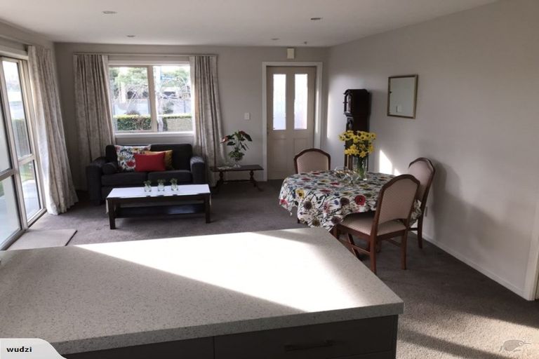 Photo of property in 216 Bower Avenue, North New Brighton, Christchurch, 8083