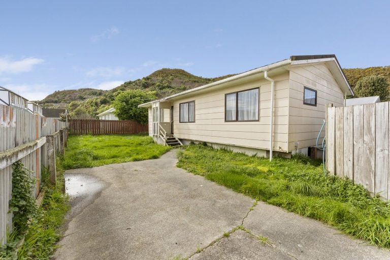 Photo of property in 11a Kowhai Street, Naenae, Lower Hutt, 5011