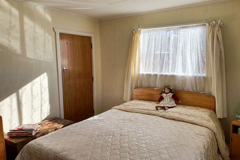 Photo of property in 16 Browns Avenue, Waimate, 7924