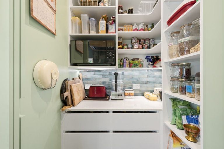 Photo of property in 23 Wilton Road, Wadestown, Wellington, 6012