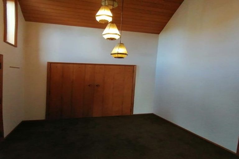Photo of property in 118 Pupuke Road, Hillcrest, Auckland, 0627