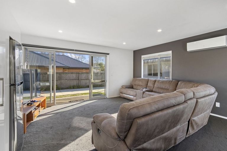 Photo of property in 2/192 Woodham Road, Linwood, Christchurch, 8062