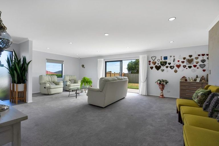 Photo of property in 50 Penrod Drive, Bell Block, New Plymouth, 4312