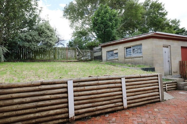 Photo of property in 136 Forfar Street, Clyde Hill, Dunedin, 9011