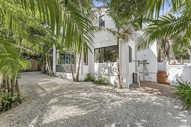 Photo of property in 260/58 Heathcote Road, Castor Bay, Auckland, 0620