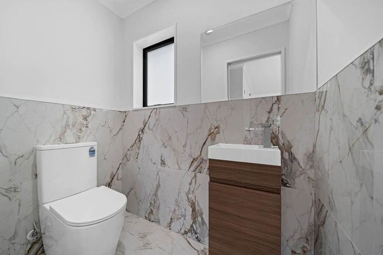 Photo of property in 4/174b Clevedon Road, Papakura, 2110