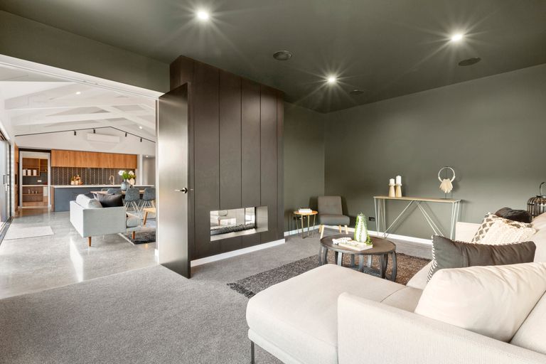 Photo of property in 35 Mike Smith Drive, Cambridge, 3434