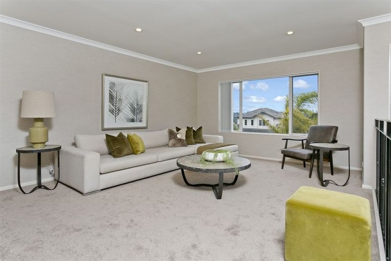 Photo of property in 55 Oakway Drive, Schnapper Rock, Auckland, 0632