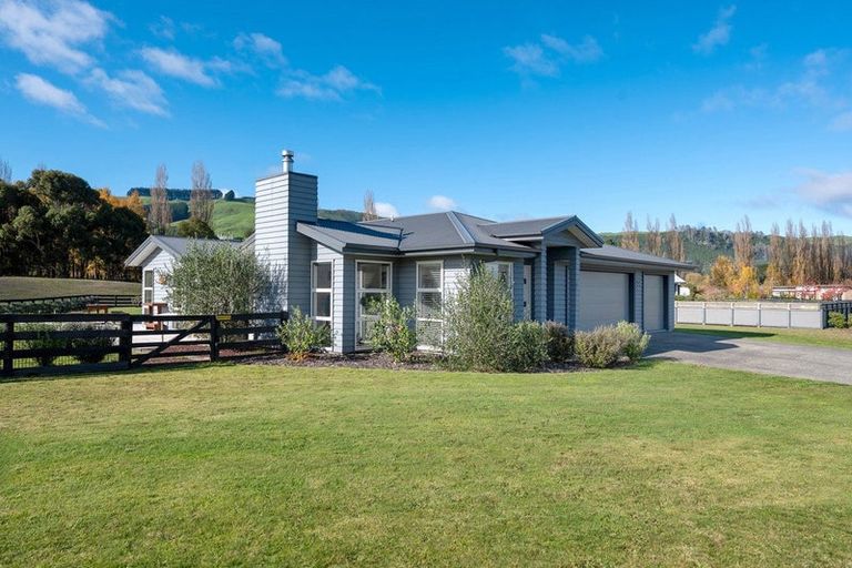 Photo of property in 6/500 Kinloch Road, Kinloch, Taupo, 3377