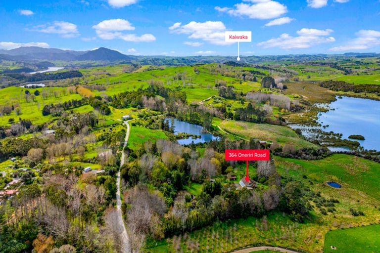 Photo of property in 364 Oneriri Road, Kaiwaka, 0573