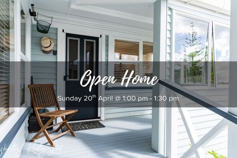 Photo of property in 25 Whaka Street, Maungaturoto, 0520