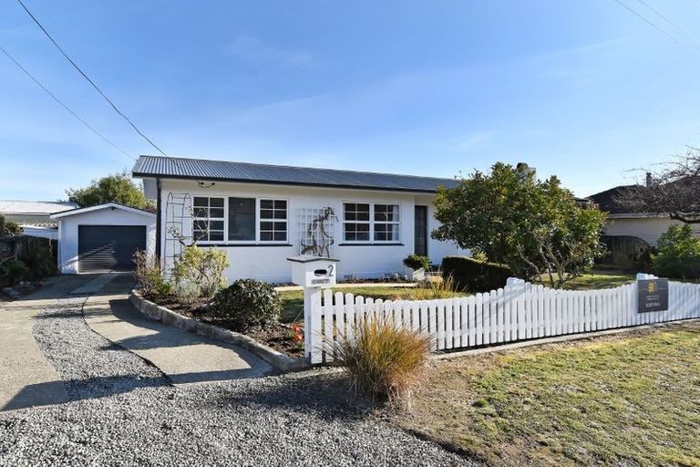 Photo of property in 2 Suter Street, Stoke, Nelson, 7011