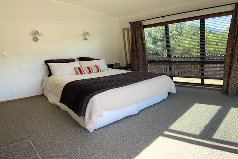 Photo of property in 1 Cumberland Rise, Taradale, Napier, 4112