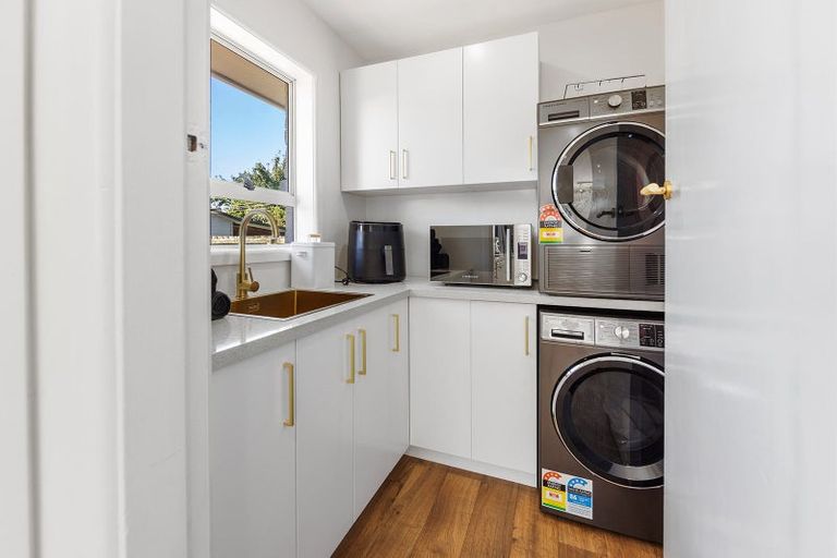 Photo of property in 83 Breezes Road, Avondale, Christchurch, 8061