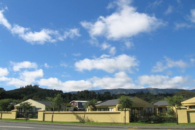 Photo of property in 23/1094 Fergusson Drive, Clouston Park, Upper Hutt, 5018