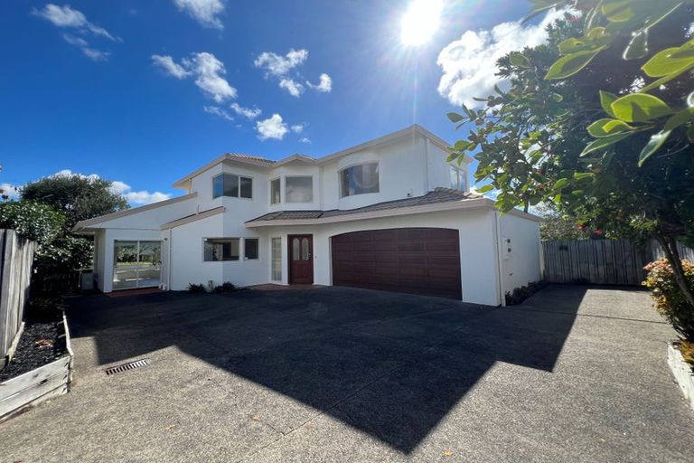 Photo of property in 36a Crichton Terrace, Hauraki, Auckland, 0622
