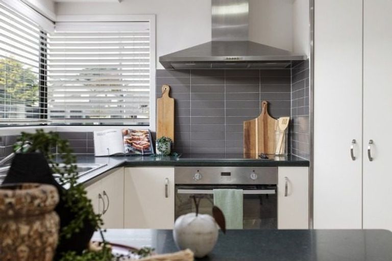 Photo of property in 405b Devonport Road, Tauranga South, Tauranga, 3112