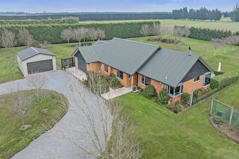 Photo of property in 586 Rakaia Selwyn Road, Leeston, 7682