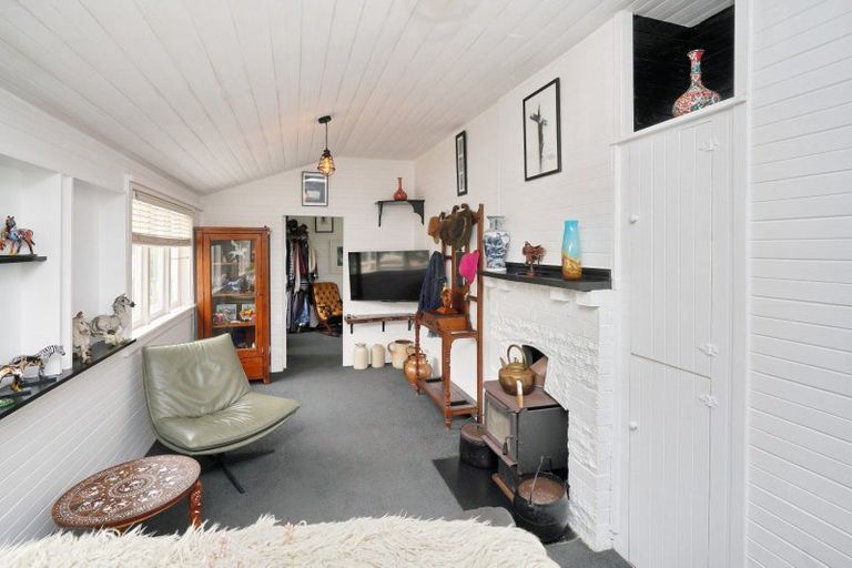 Photo of property in 2 Penfold Square, Leithfield, 7481