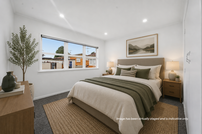 Photo of property in 2/62 Great South Road, Papatoetoe, Auckland, 2025