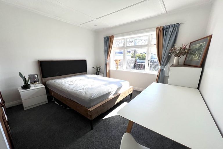 Photo of property in 36 Darlington Road, Miramar, Wellington, 6022